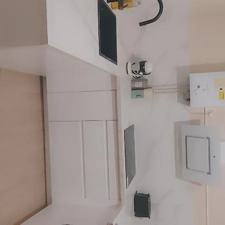 Apartment Entiers *